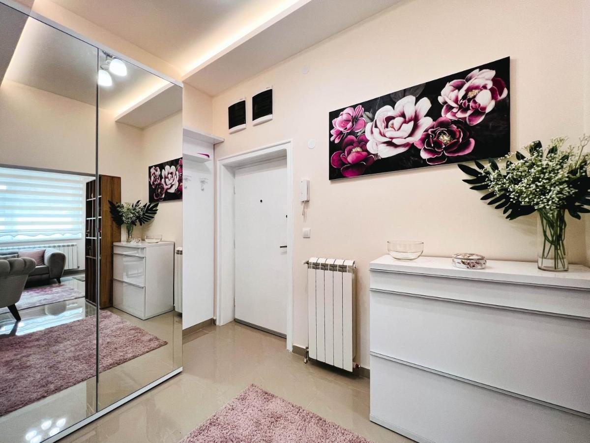 Old Town Luxury Suites Belgrad Exterior foto