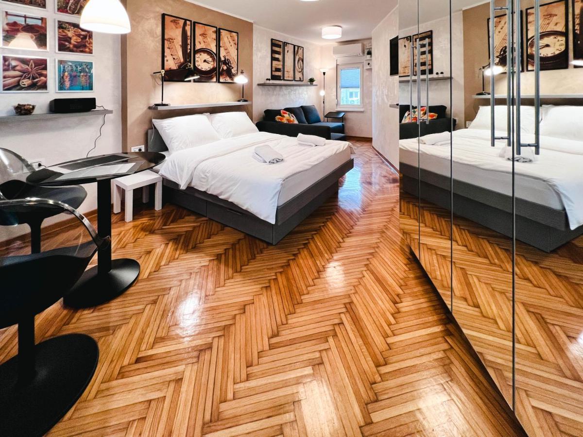 Old Town Luxury Suites Belgrad Exterior foto